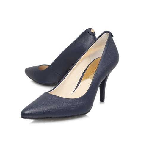 michael kors pumps 10 cm|michael kors navy blue pumps.